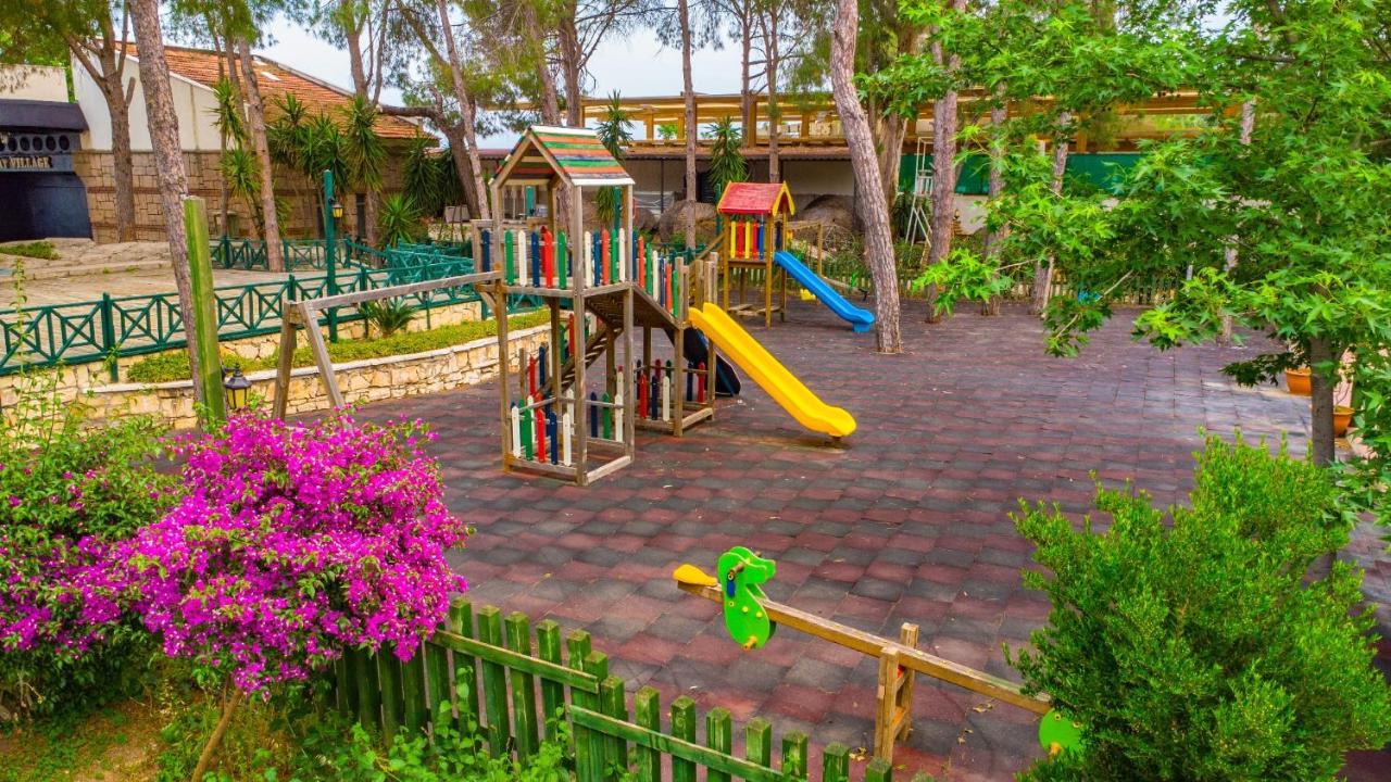 Champion Village Курортный комплекс